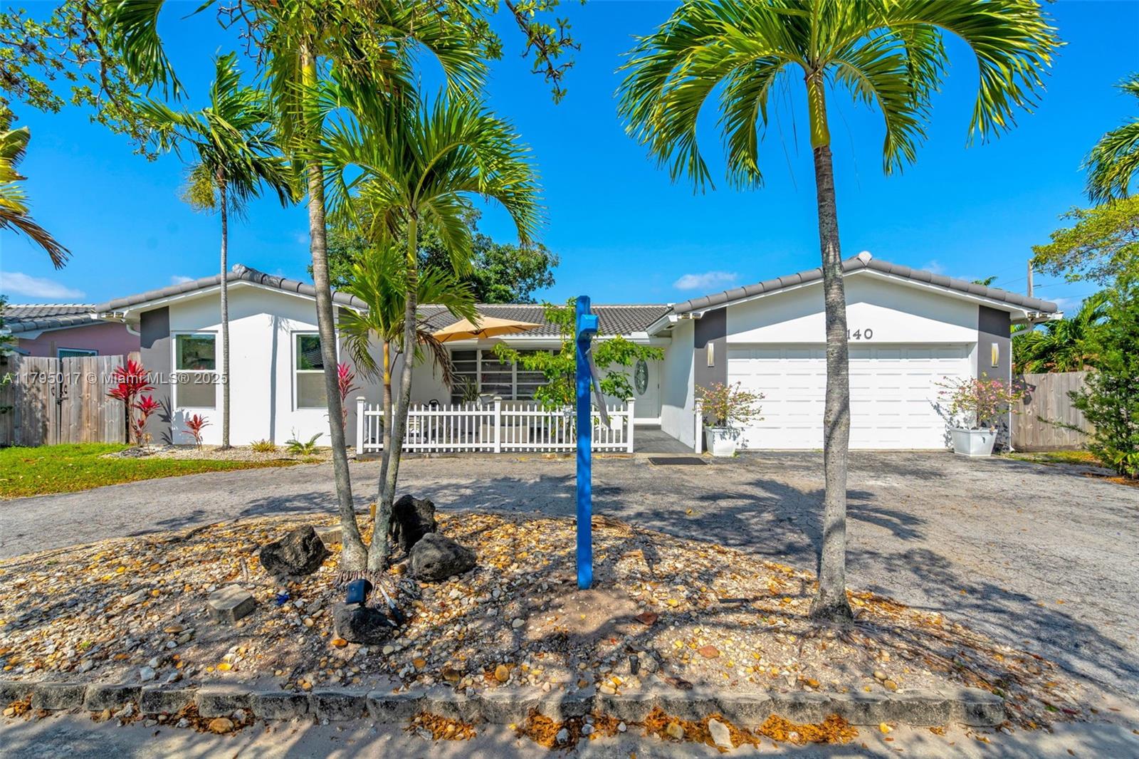 Rental Property at 4140 N 36th Ave, Hollywood, Broward County, Florida - Bedrooms: 5 
Bathrooms: 4  - $10,000 MO.
