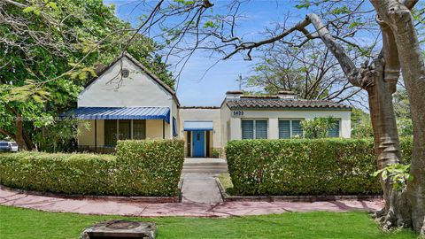 1423 Biarritz Dr Miami Beach FL 33141