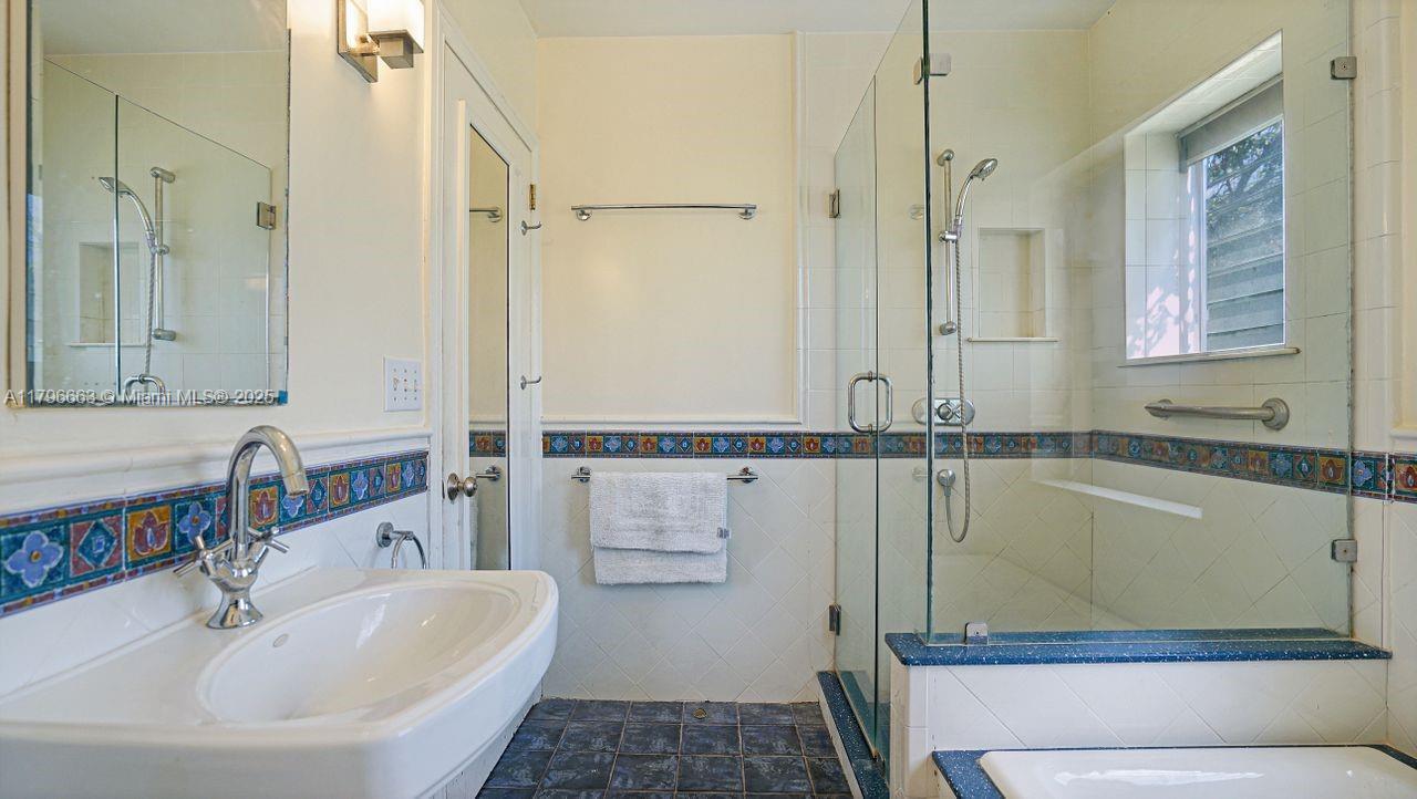 OCEANSIDE SEC ISLE OF NOR - Residential