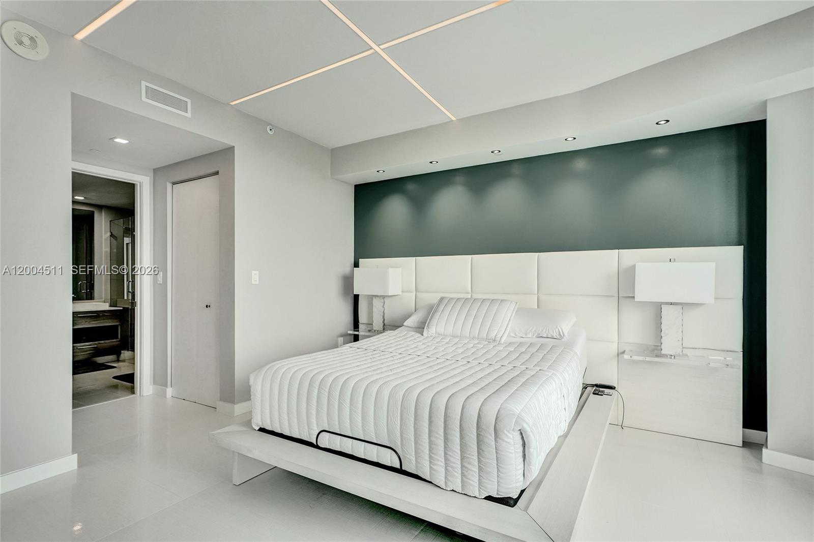 1300 S MIAMI AVENUE CONDO - Residential Lease