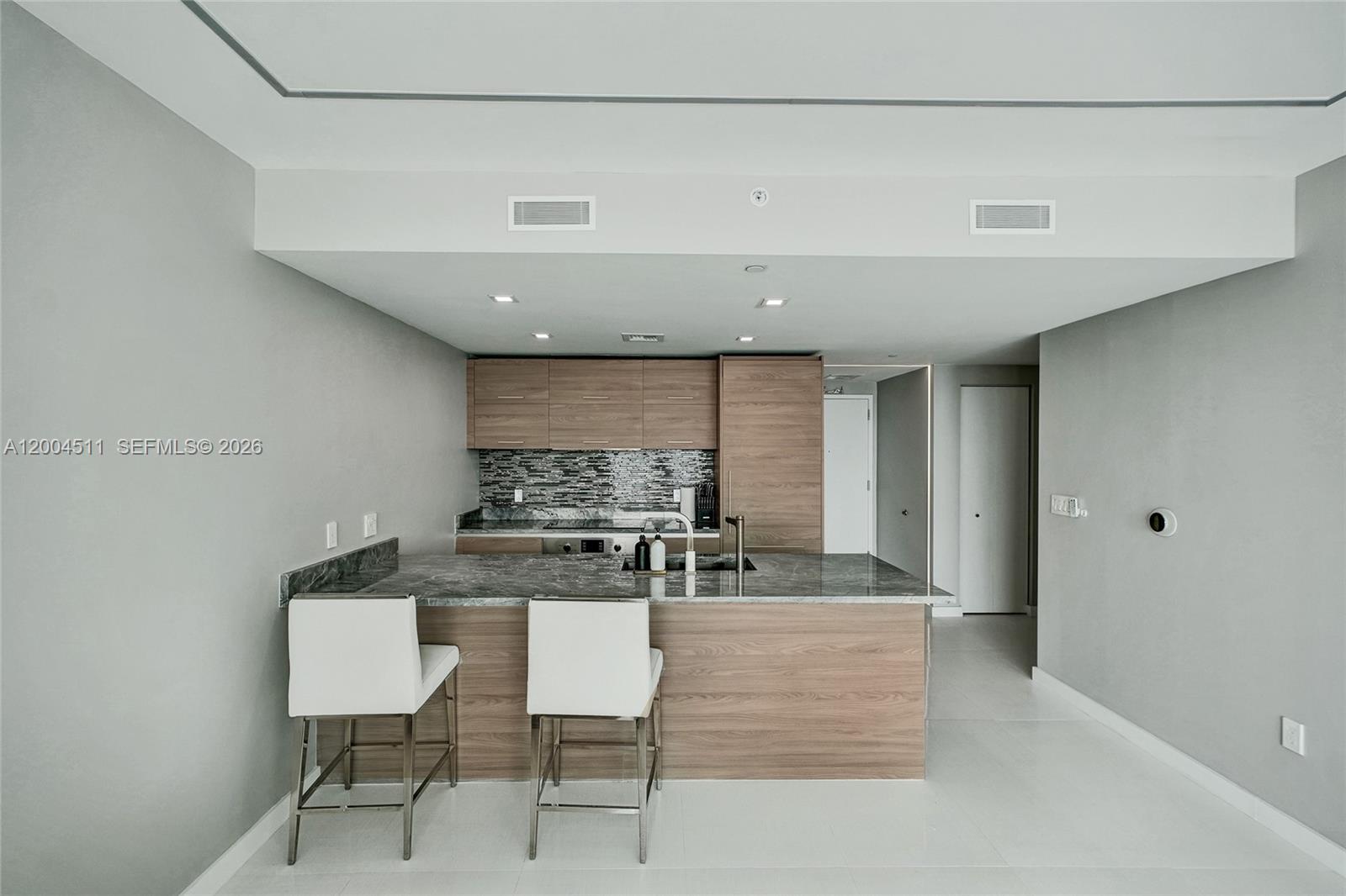 1300 S MIAMI AVENUE CONDO - Residential Lease