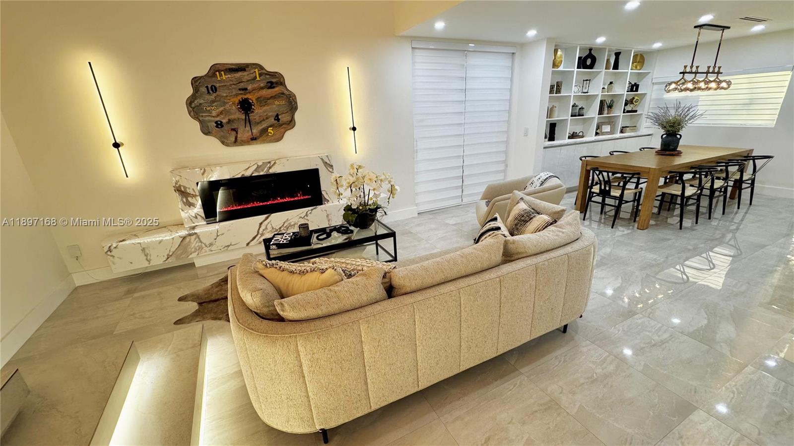 PEMBROKE LAKES SECTION EI - Residential