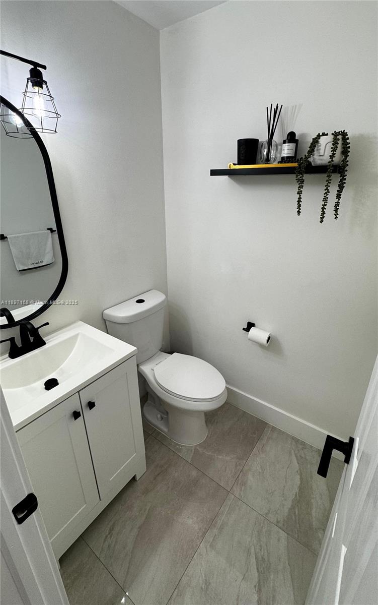 PEMBROKE LAKES SECTION EI - Residential