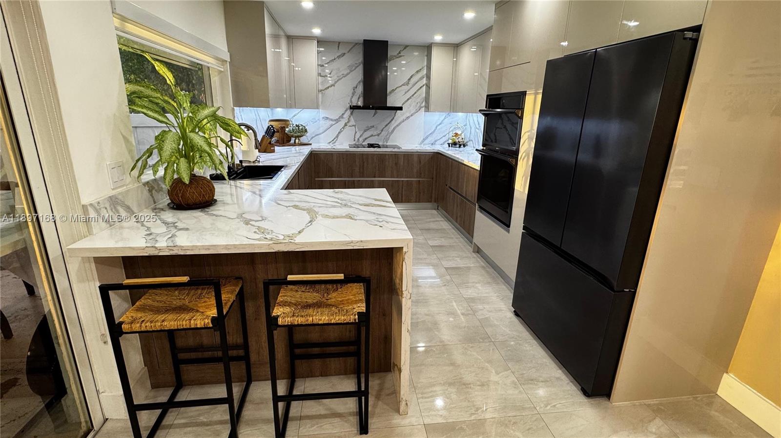 PEMBROKE LAKES SECTION EI - Residential