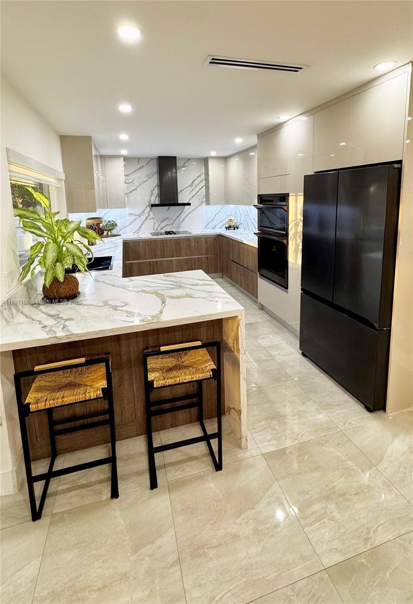 PEMBROKE LAKES SECTION EI - Residential