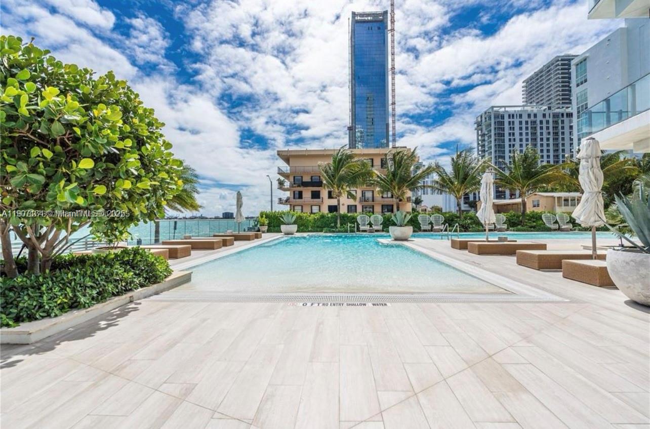 BISCAYNE BEACH CONDO - Residential Lease