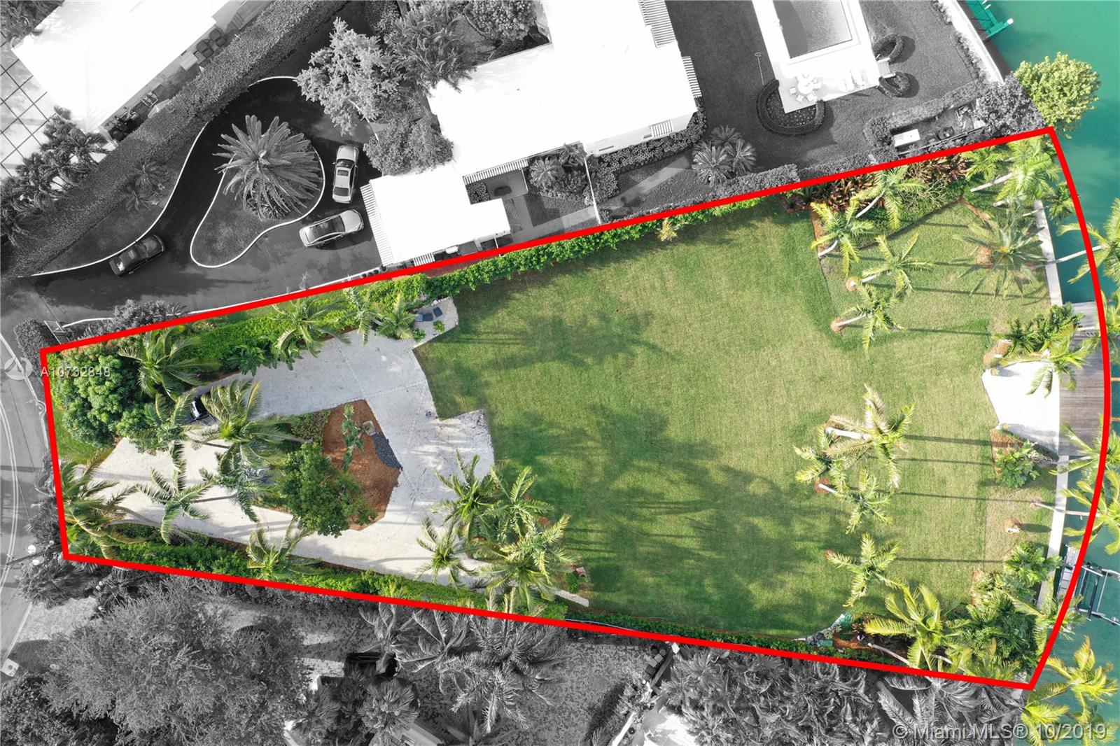 SUNSET ISLANDS-ISLAND NO - Land