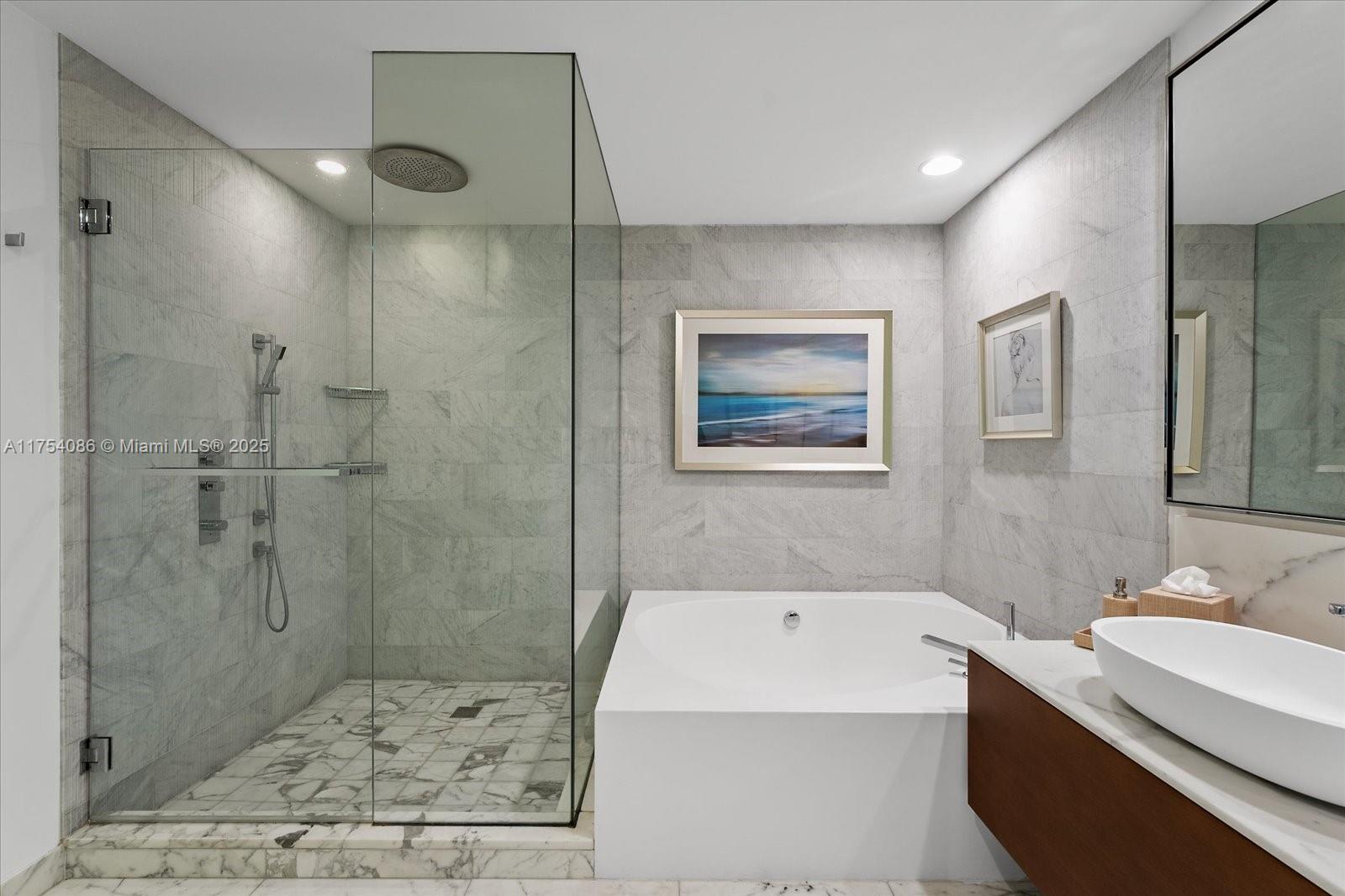 OCEANA BAL HARBOUR CONDO - Residential