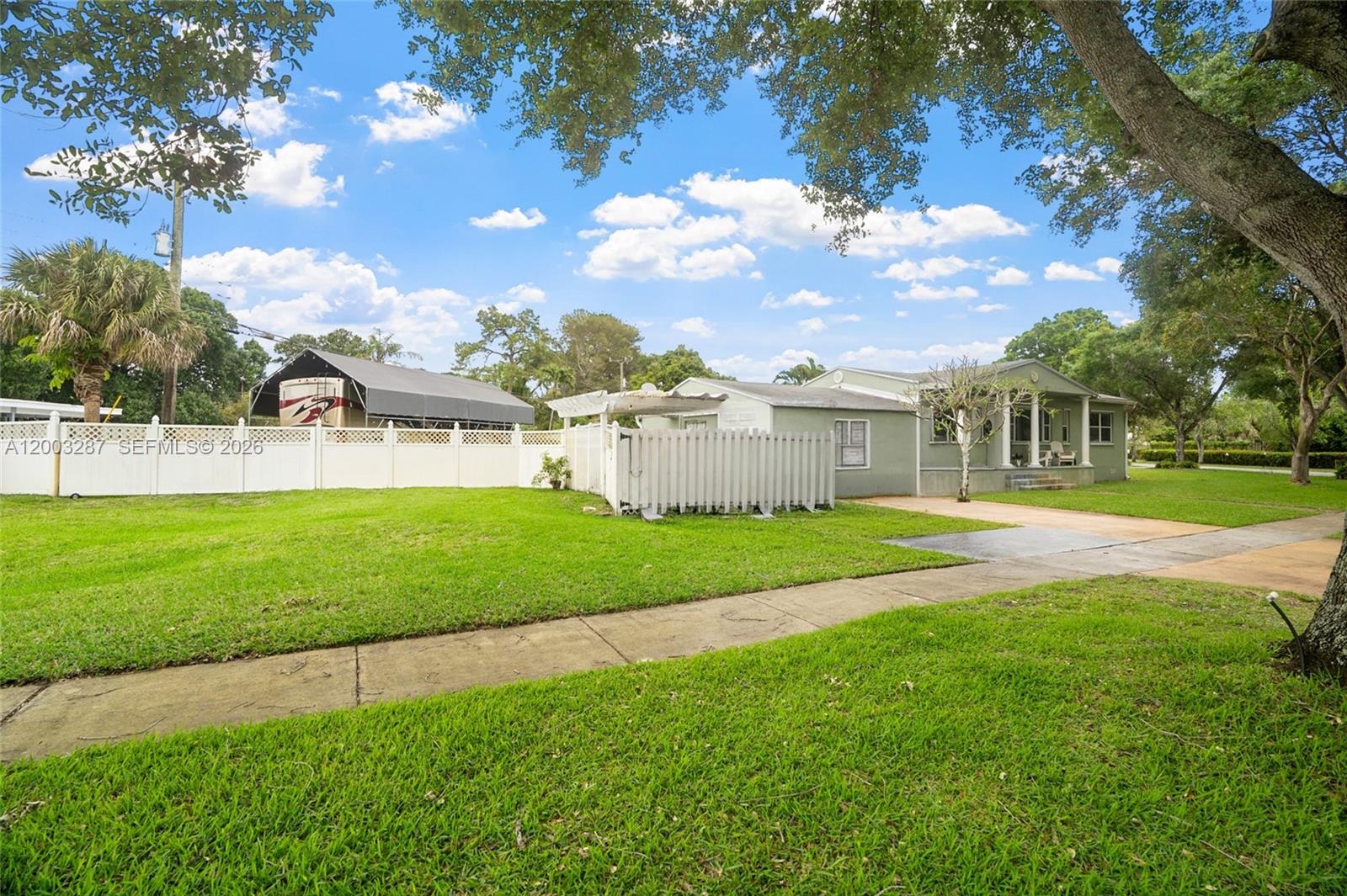 GOLF VIEW HEIGHTS - Residential