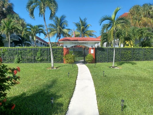 541 BLUE HERON DR APT 204, HALLANDALE BEACH, FL 33009 - Image b7b0ce49dda99442efdab2e4dcd700f7/72614670
