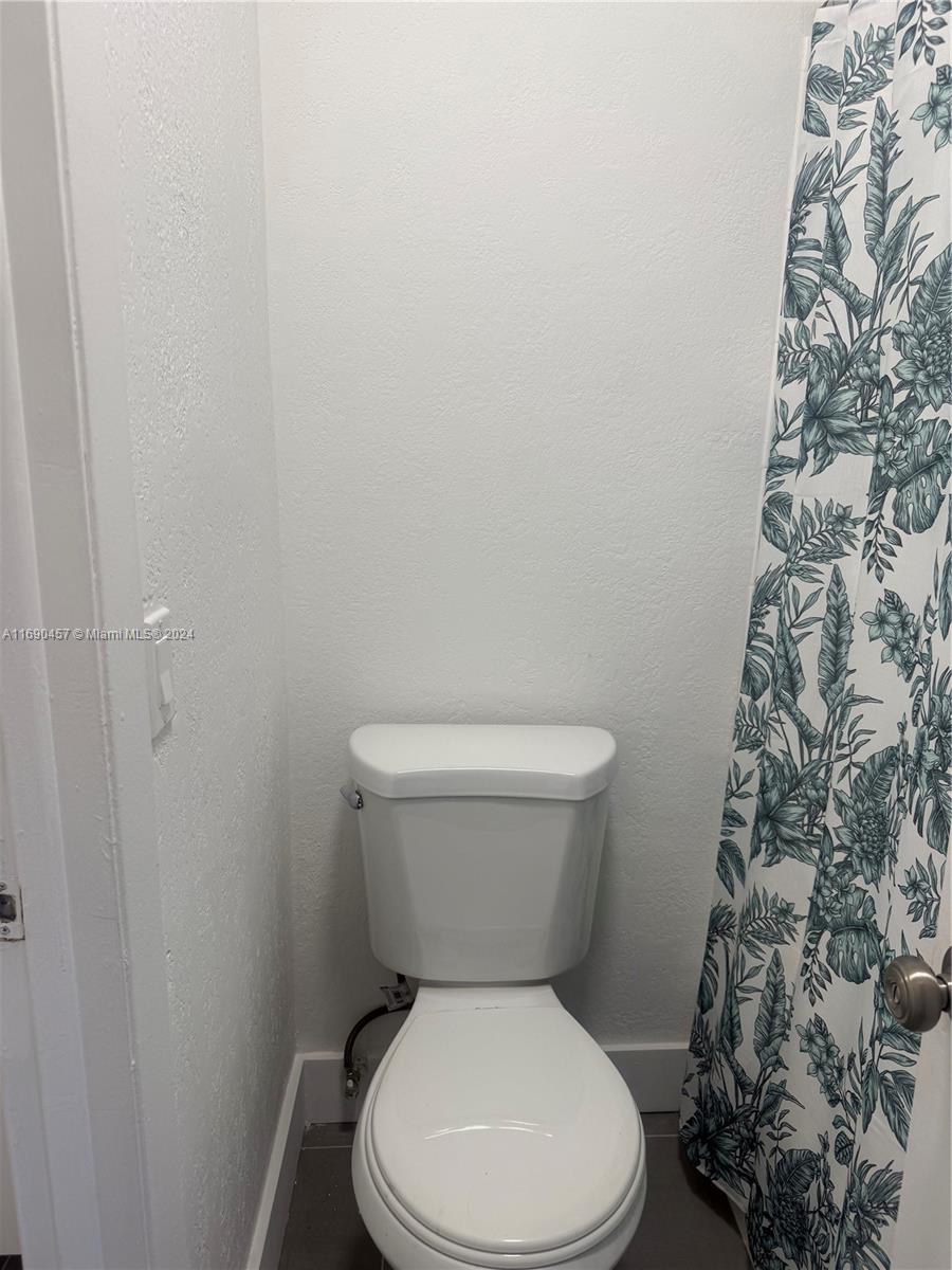 CENTURY GARDEN CONDO - Residential Lease