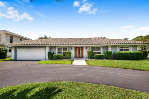 Photo of 9800 Weathervane Mnr, Plantation, FL 33324 (MLS # A12028115)