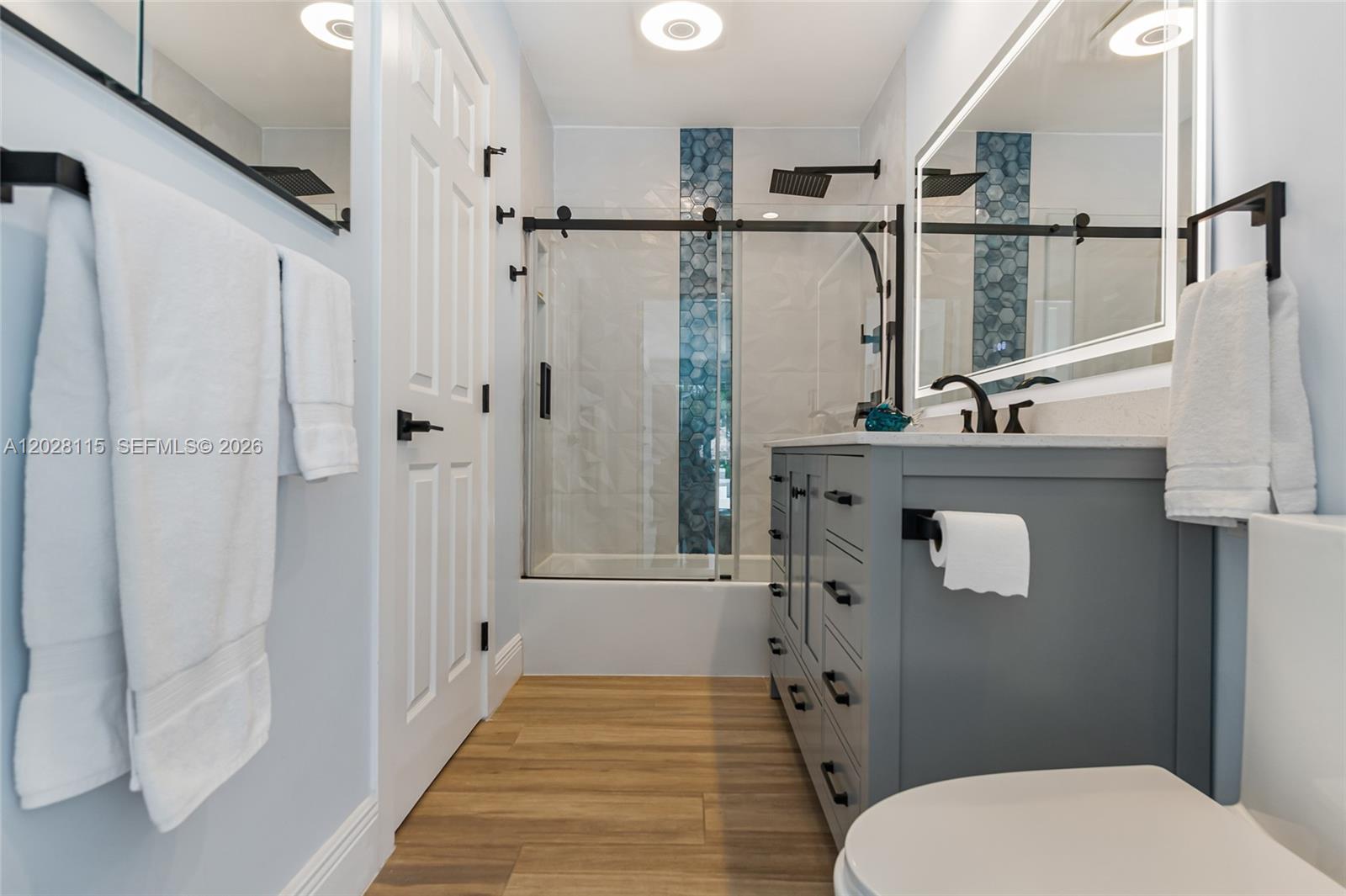 JACARANDA COUNTRY CLUB WE - Residential