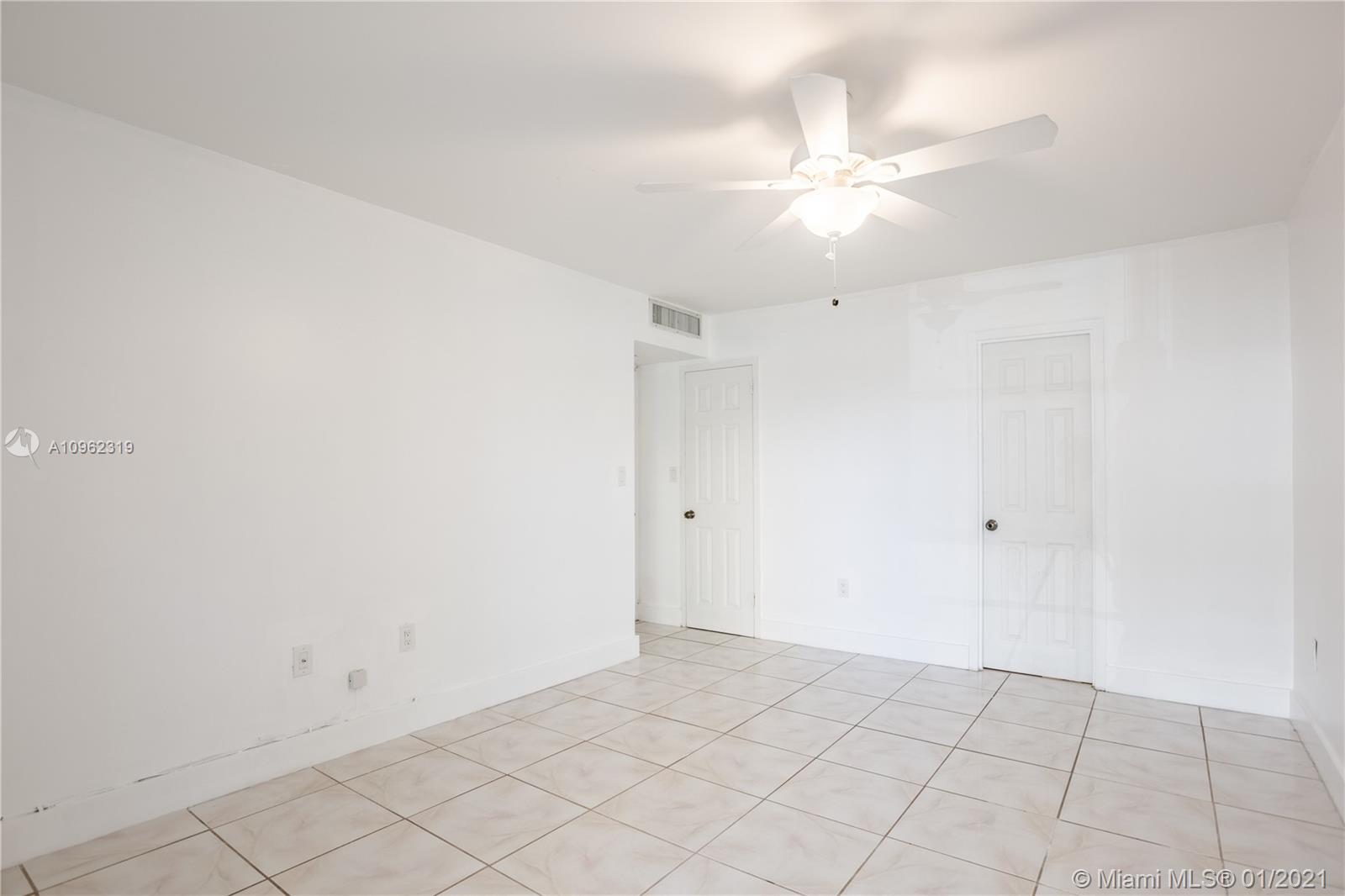 AVILA CONDO - Residential