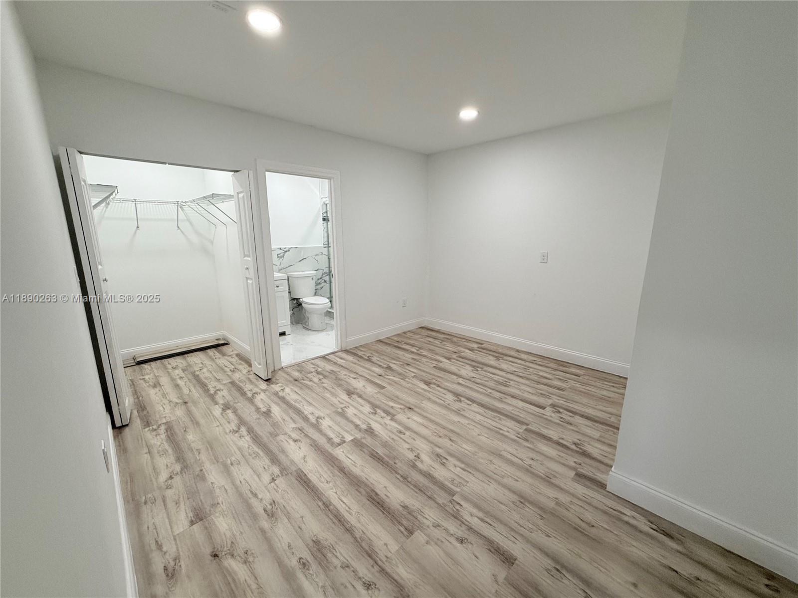 MILITARY HILL - Residential Lease