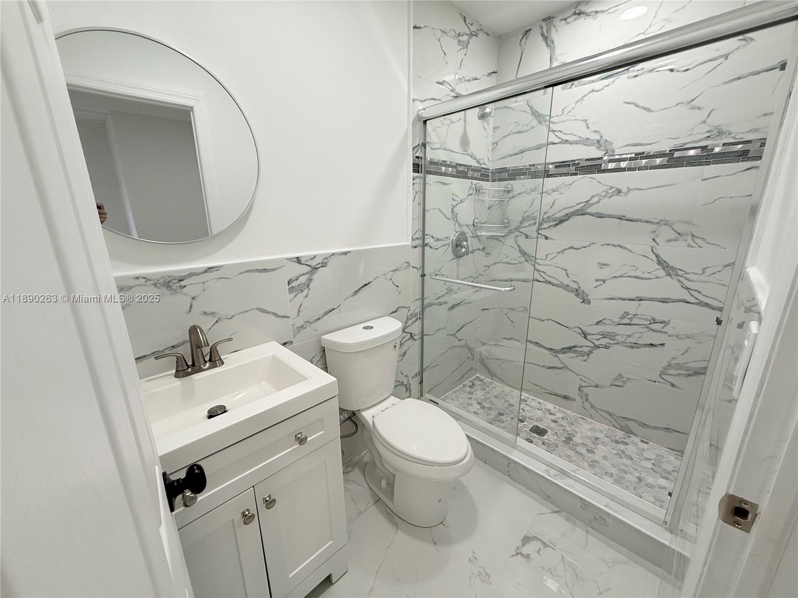 MILITARY HILL - Residential Lease