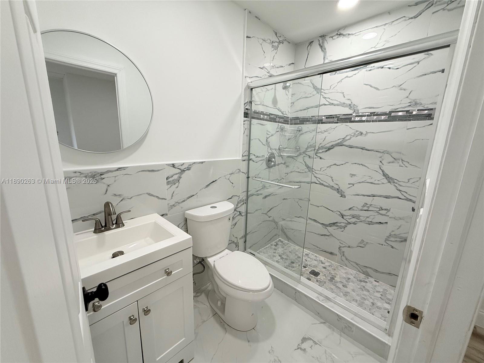 MILITARY HILL - Residential Lease