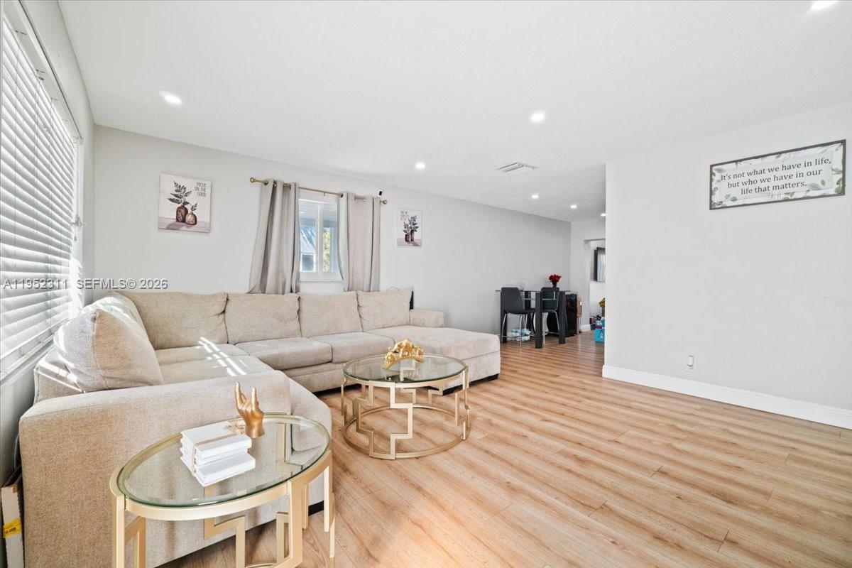 TAMARAC LAKES NORTH 3RD S - Residential