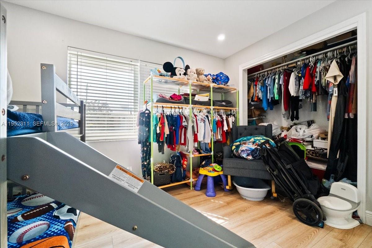 TAMARAC LAKES NORTH 3RD S - Residential