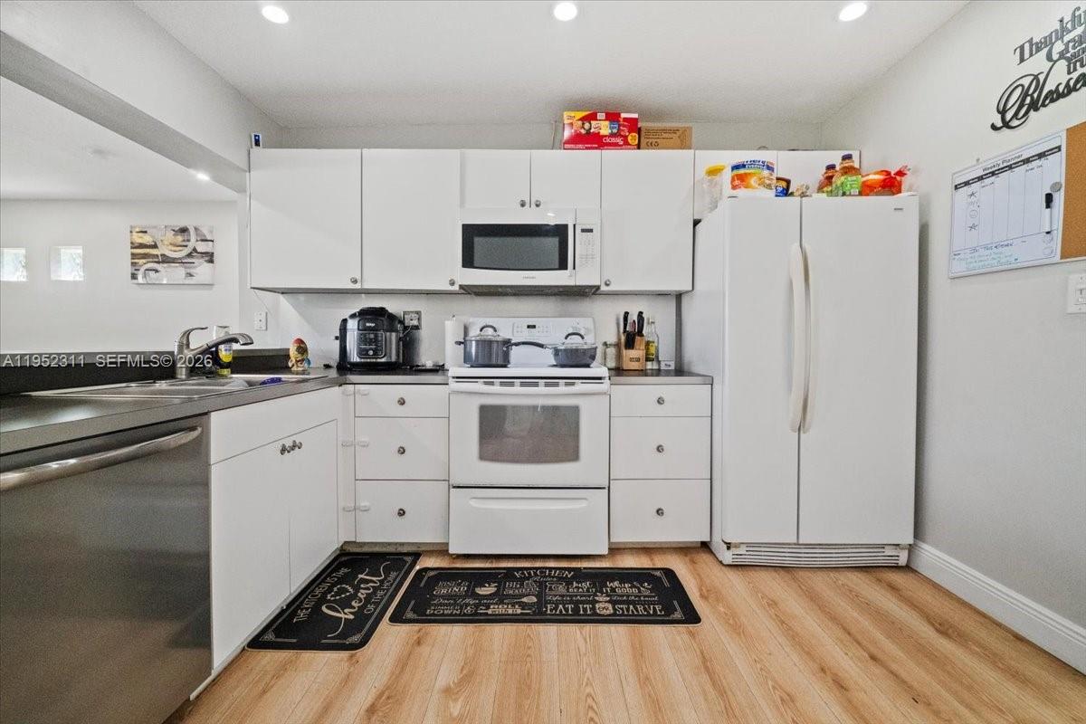 TAMARAC LAKES NORTH 3RD S - Residential