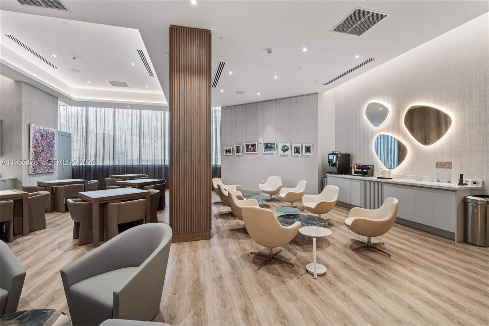 LAS OLAS RIVER HOUSE COND - Residential