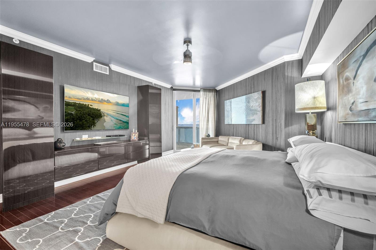 LAS OLAS RIVER HOUSE COND - Residential