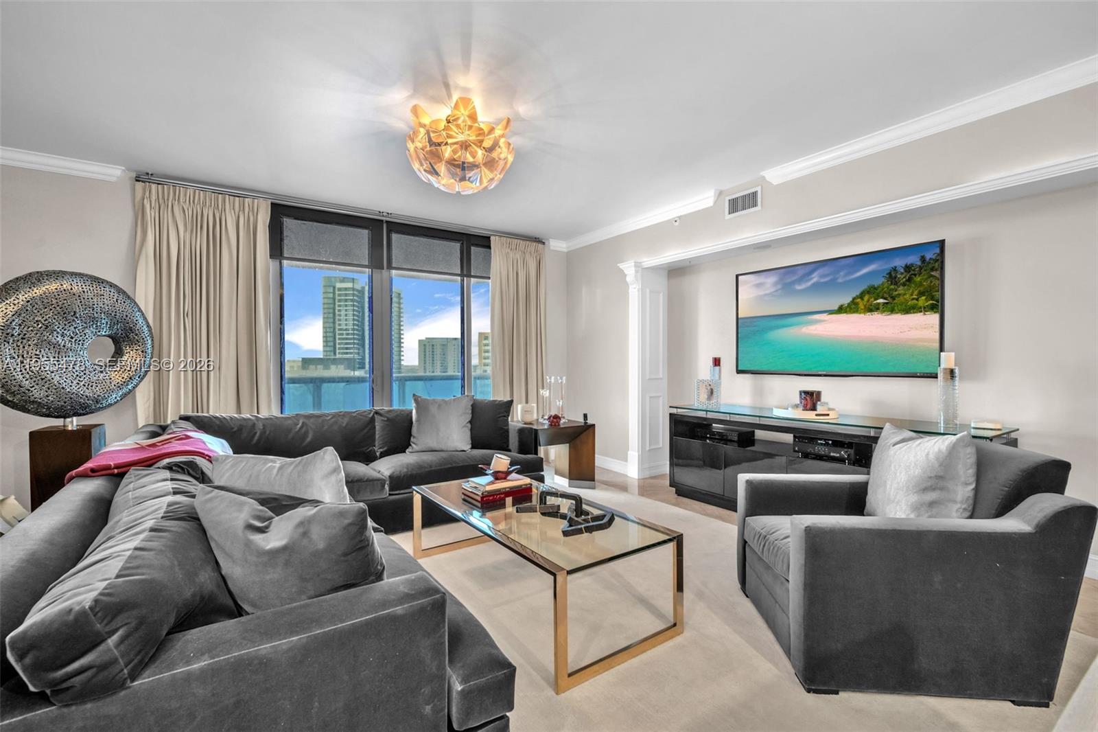 LAS OLAS RIVER HOUSE COND - Residential