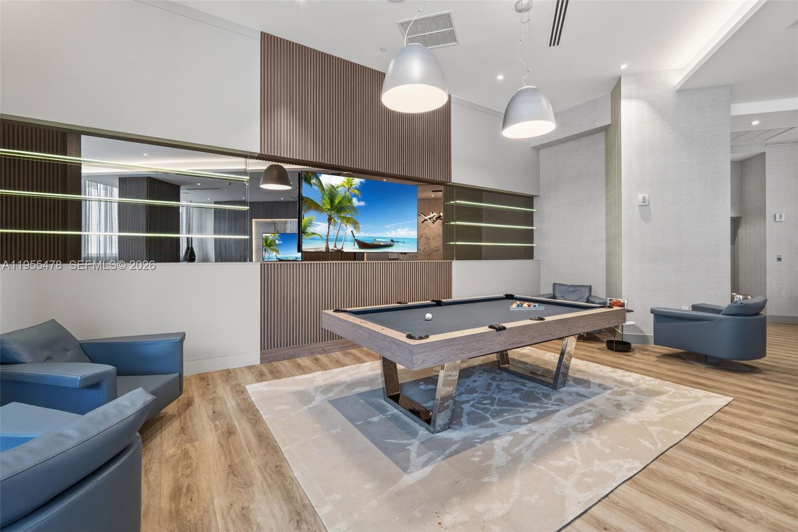 LAS OLAS RIVER HOUSE COND - Residential