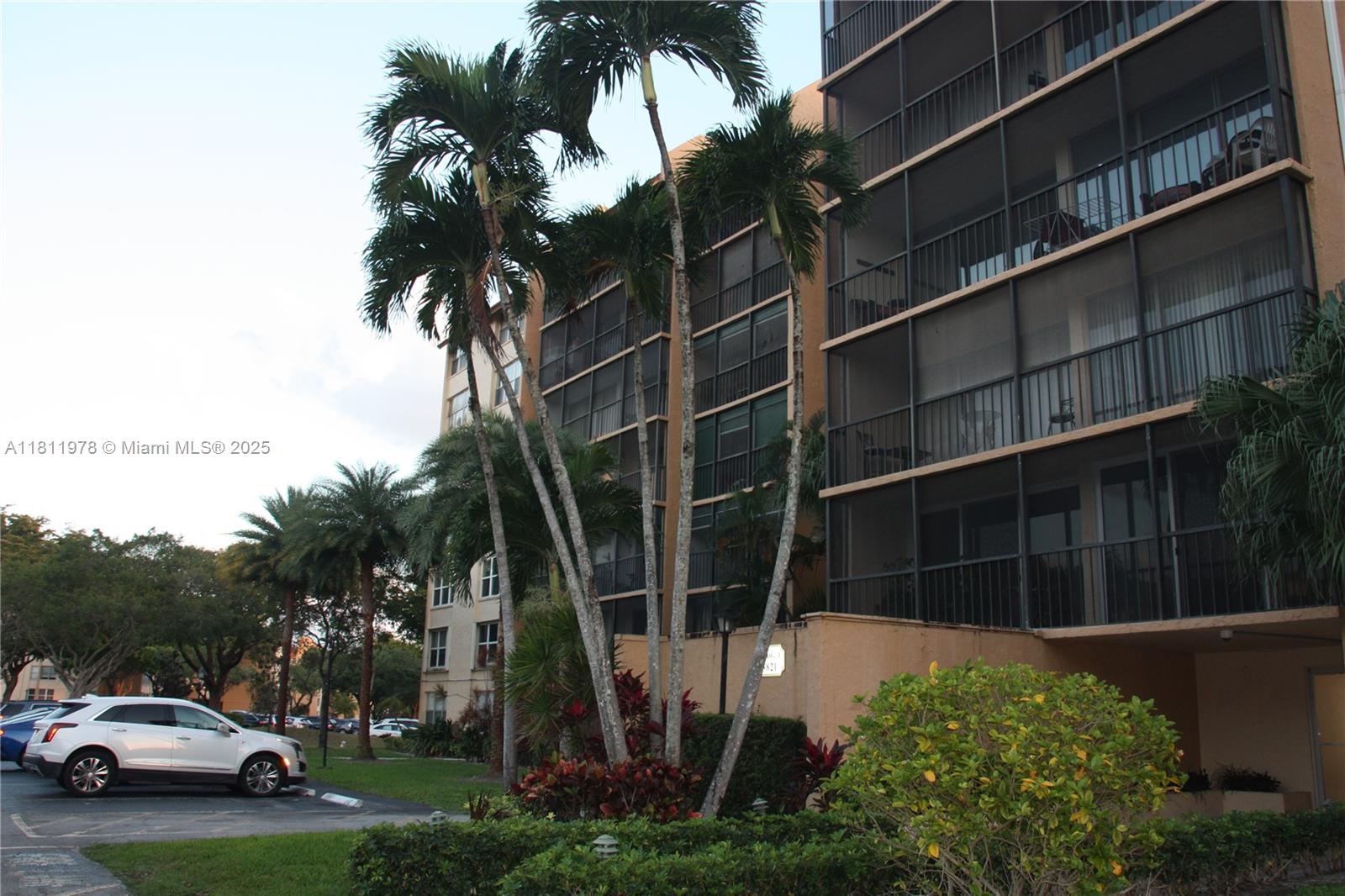 Rental Property at 3821 Environ Blvd 310, Lauderhill, Miami-Dade County, Florida - Bedrooms: 1 
Bathrooms: 2  - $1,600 MO.