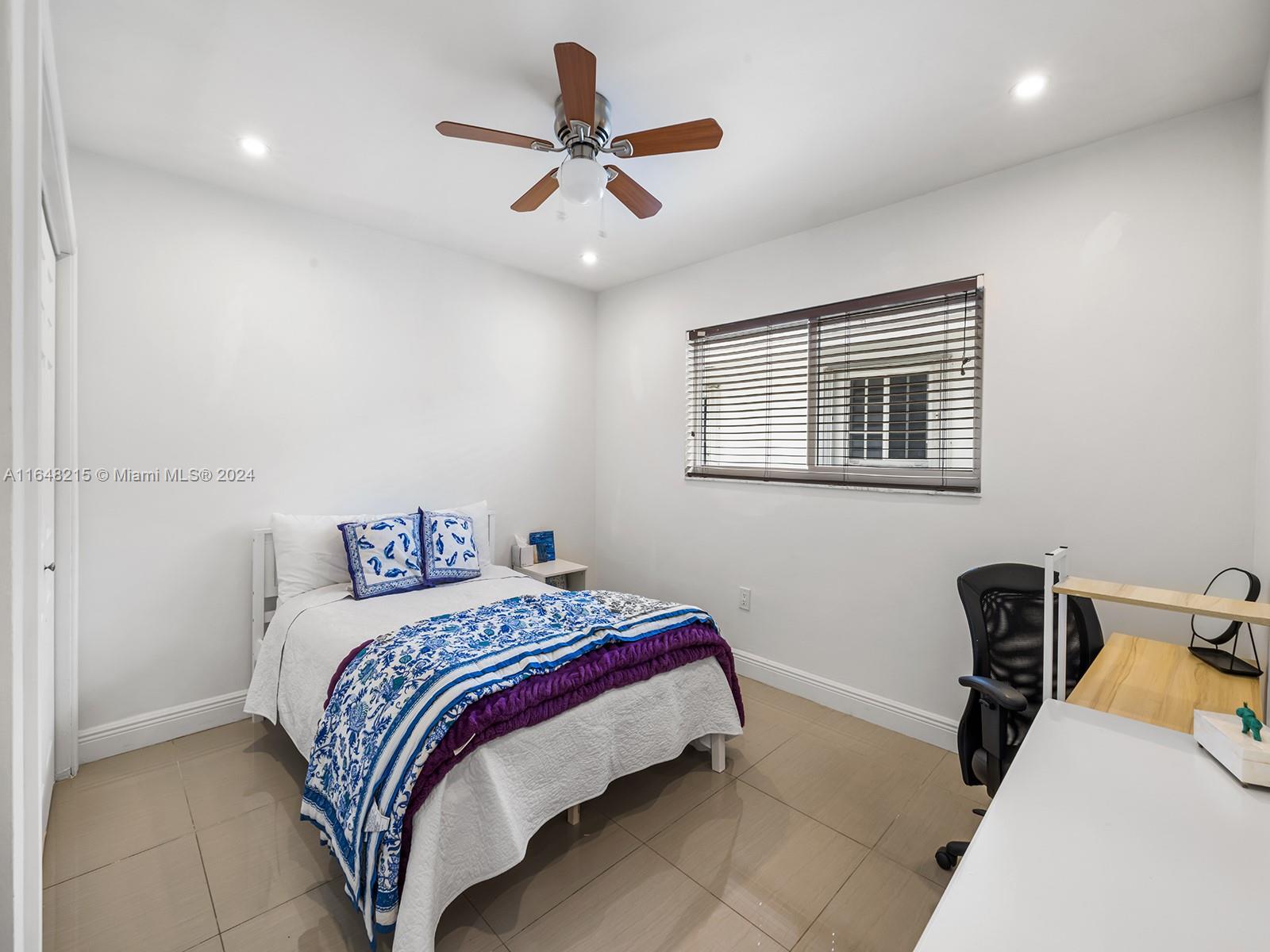 CORAL GABLES COUNTRY CLUB - Residential