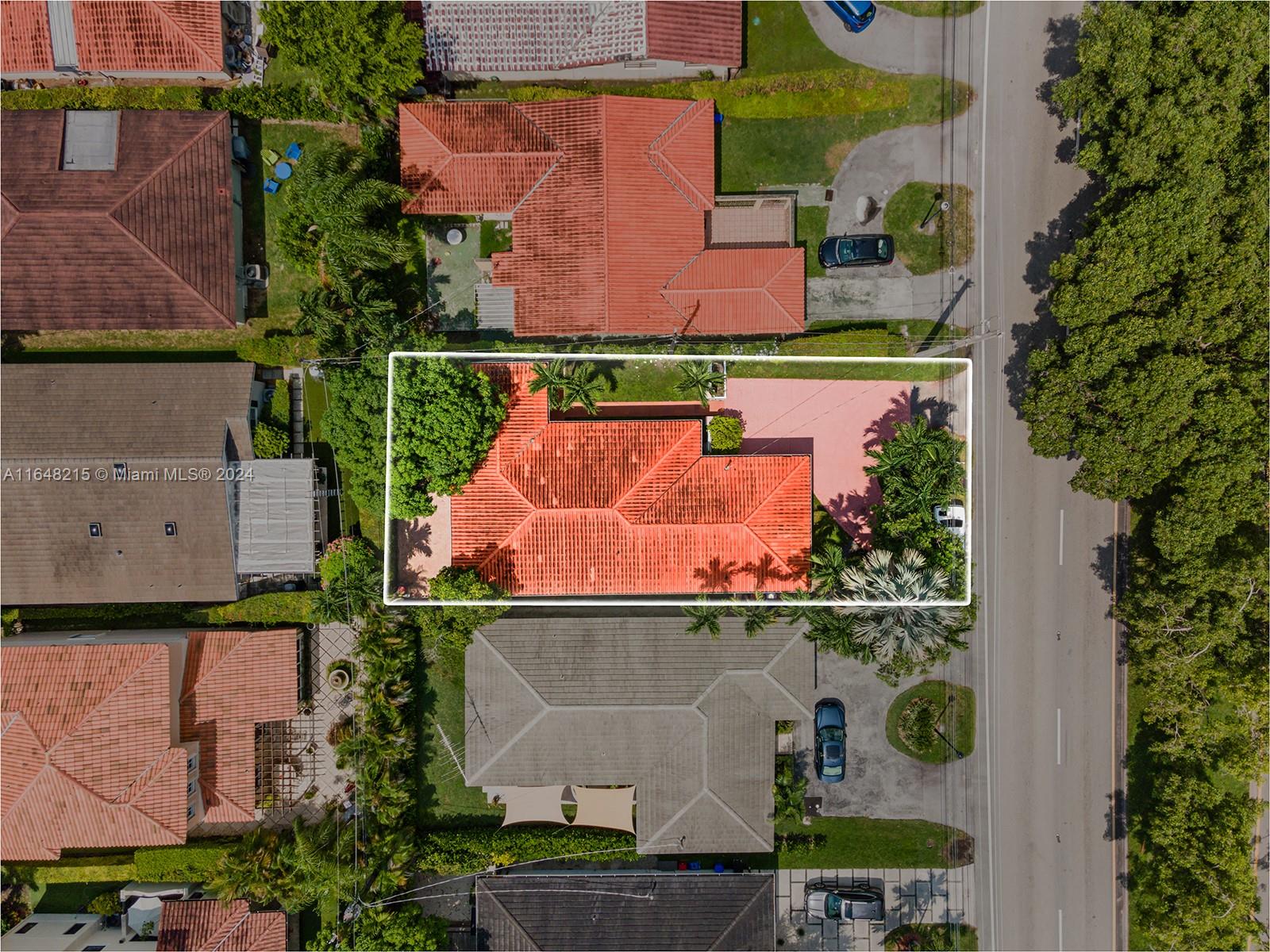 CORAL GABLES COUNTRY CLUB - Residential