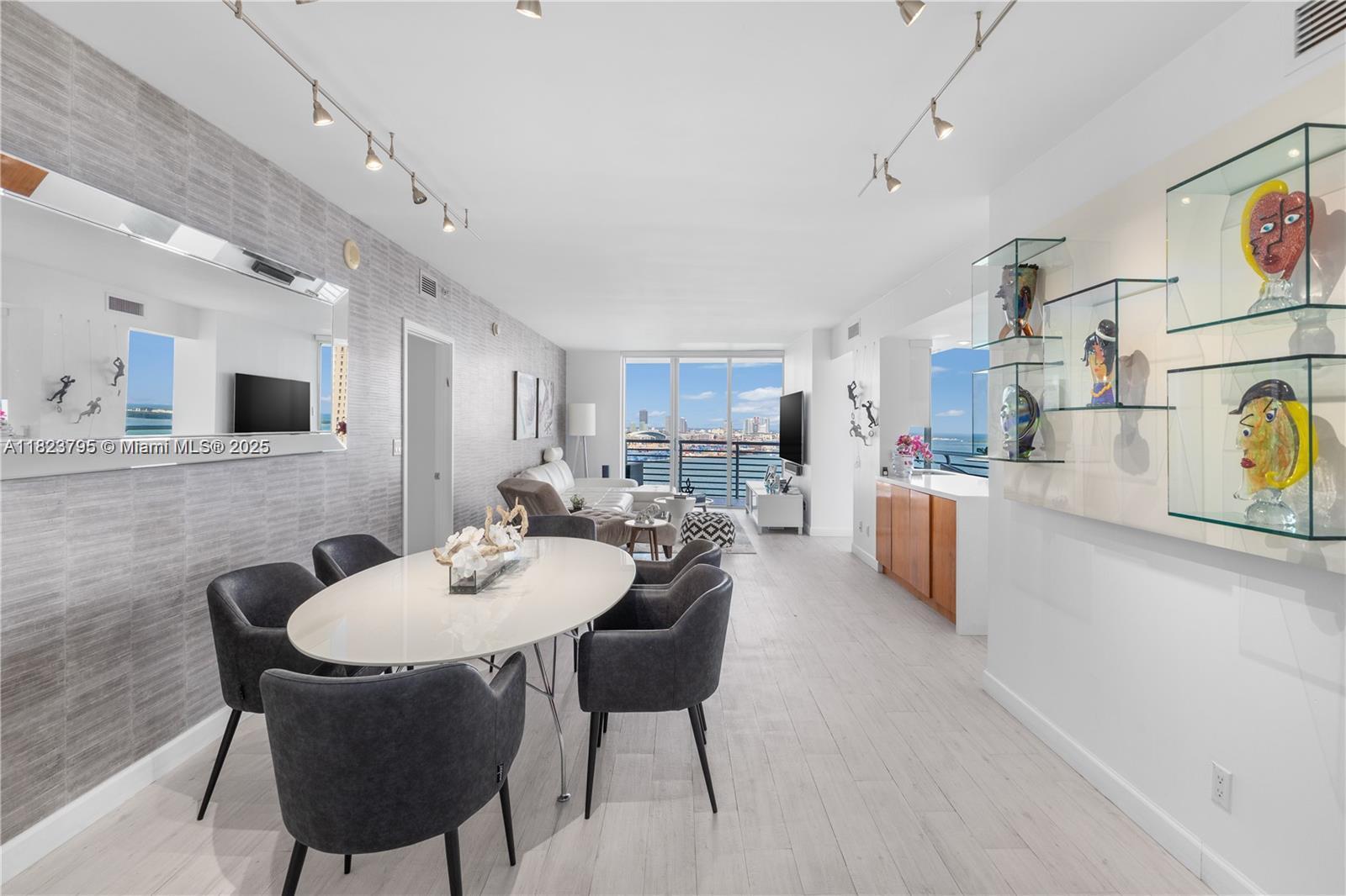 335 S Biscayne 2309