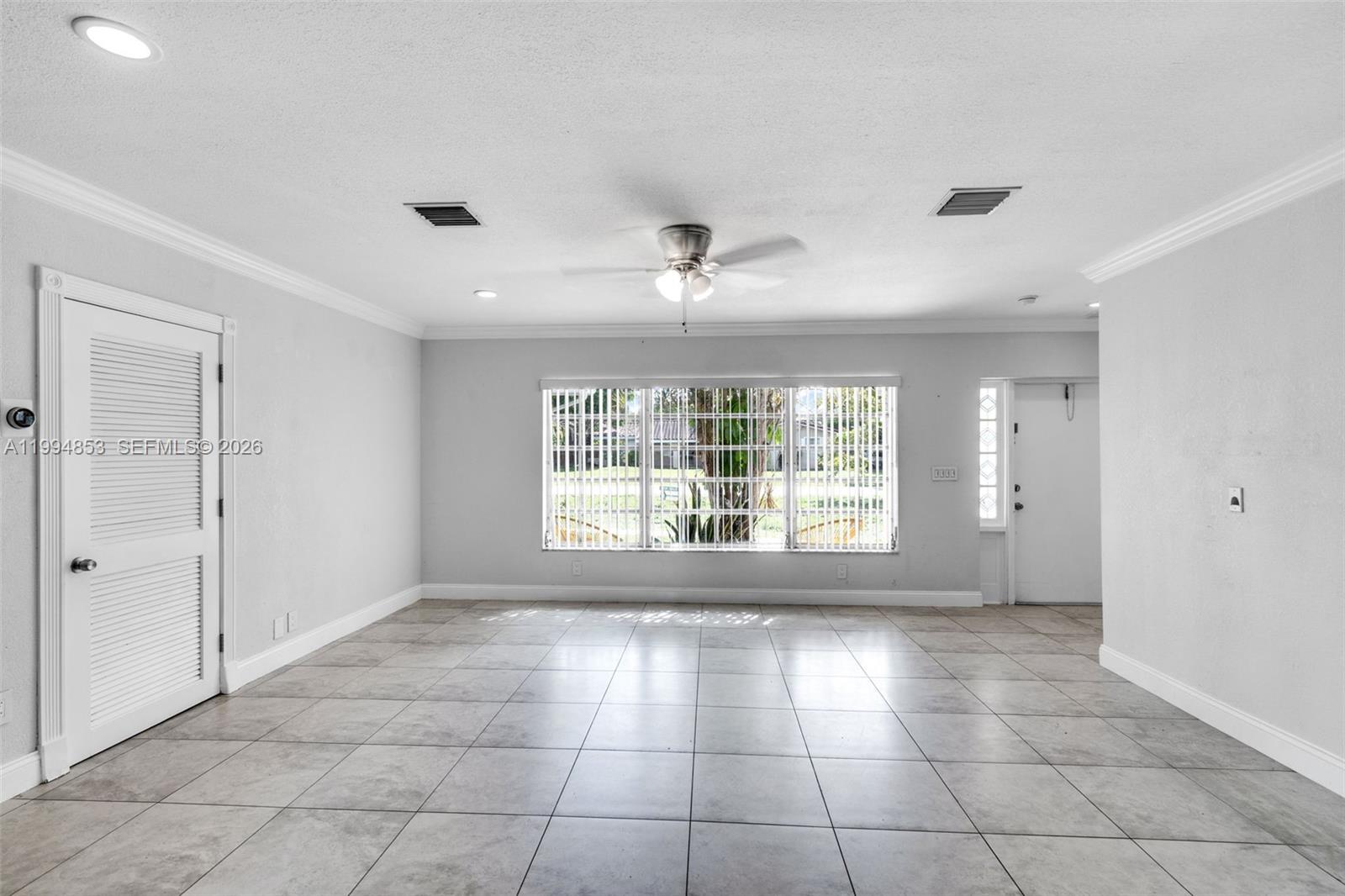 CORAL SPRINGS VILLAGE GRE - Residential