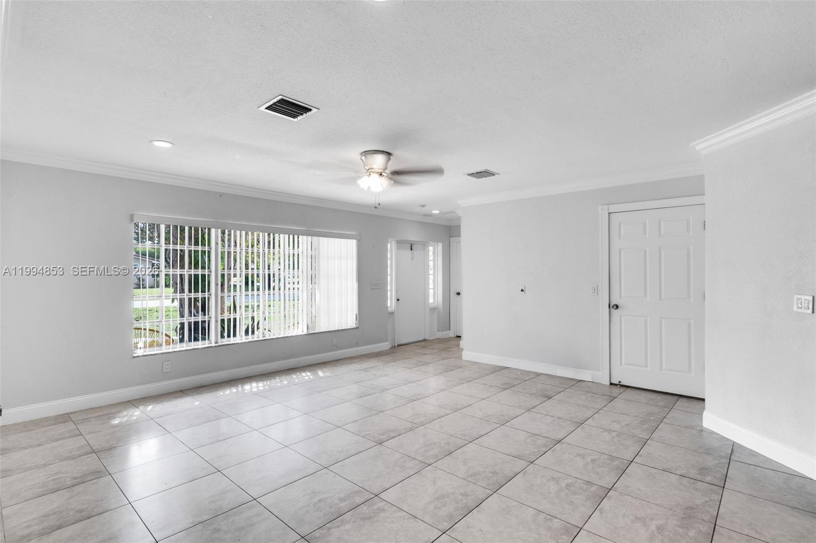 CORAL SPRINGS VILLAGE GRE - Residential