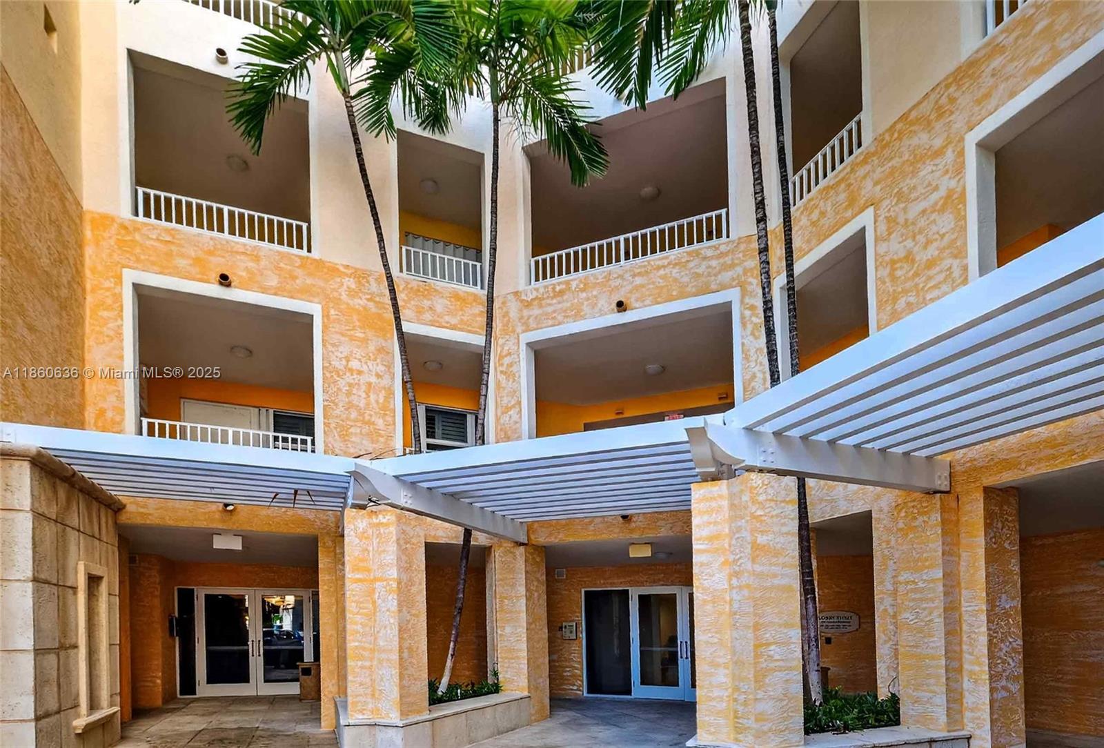 715 Crandon Blvd PH-5