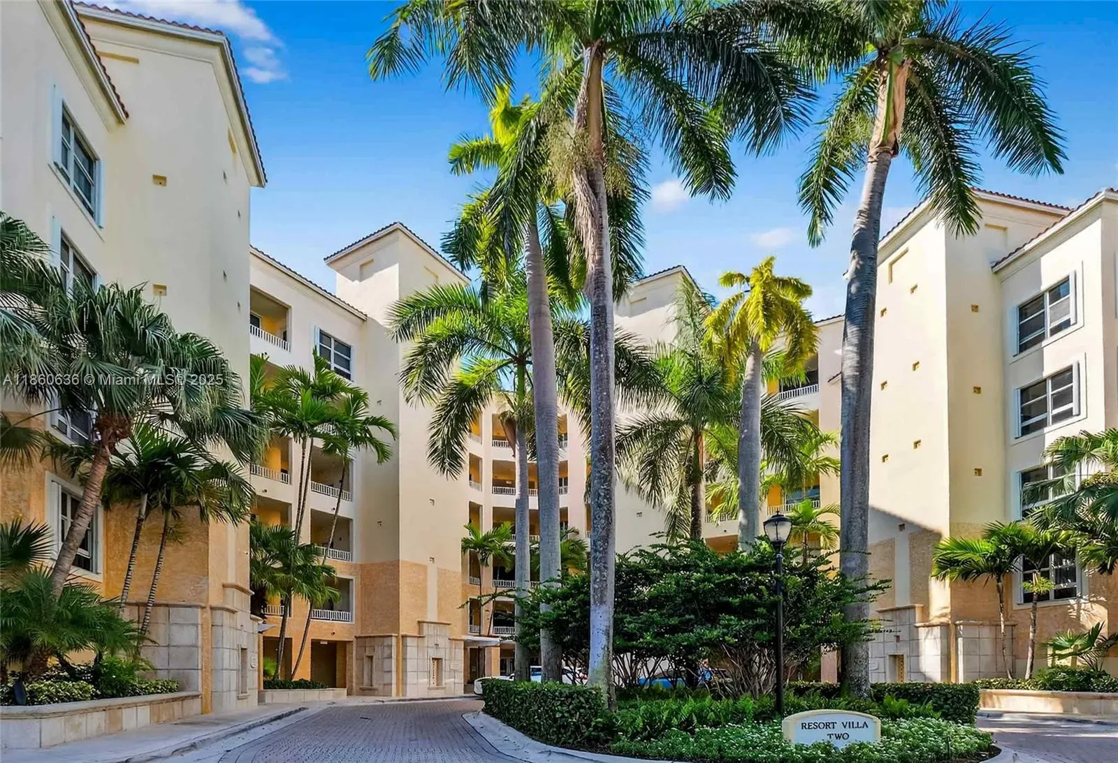 Key Biscayne, Florida 33149, United States, 2 Bedrooms Bedrooms, ,2 BathroomsBathrooms,Residential,Active,193822