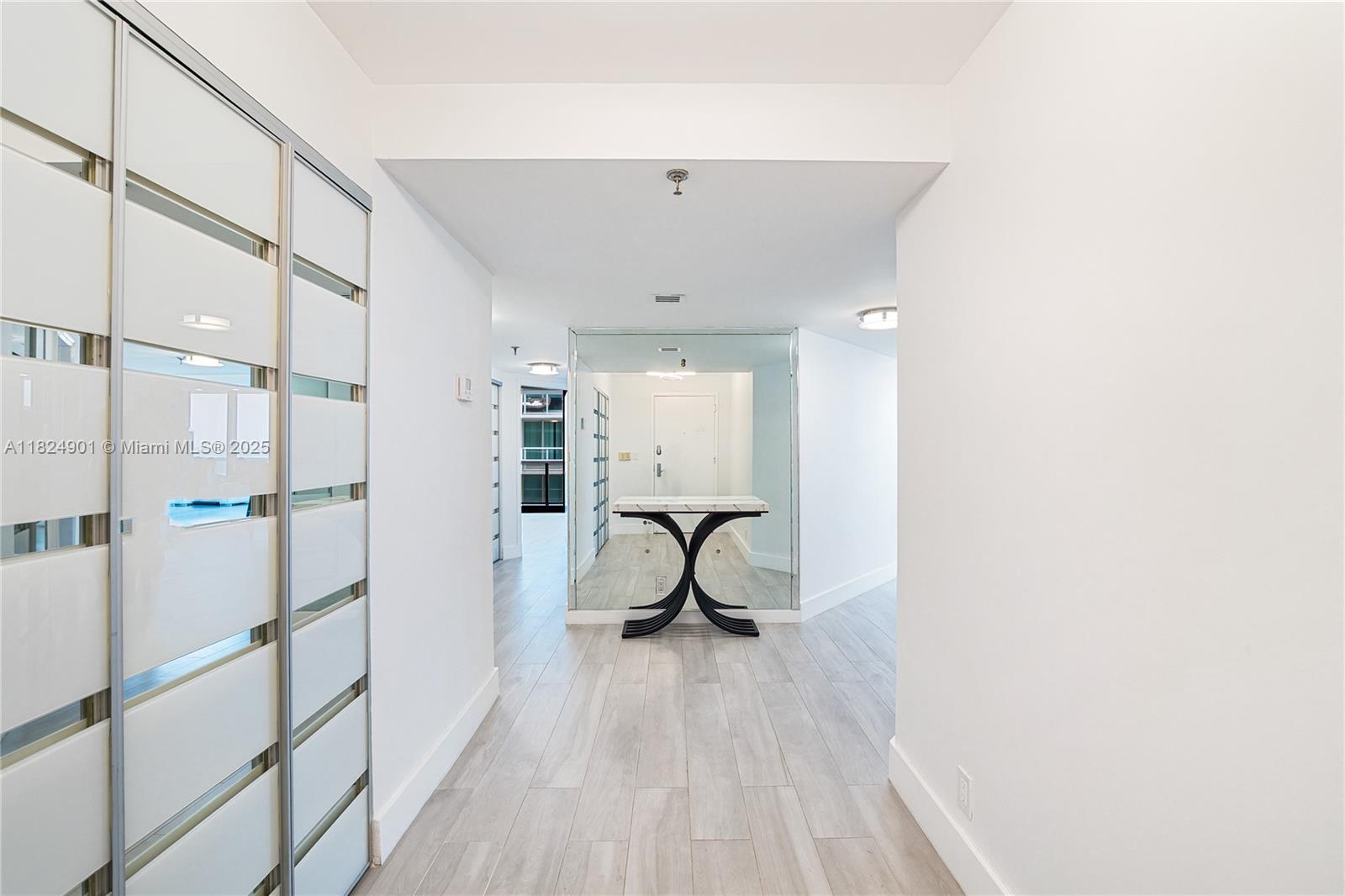THE WAVES CONDO - Residential
