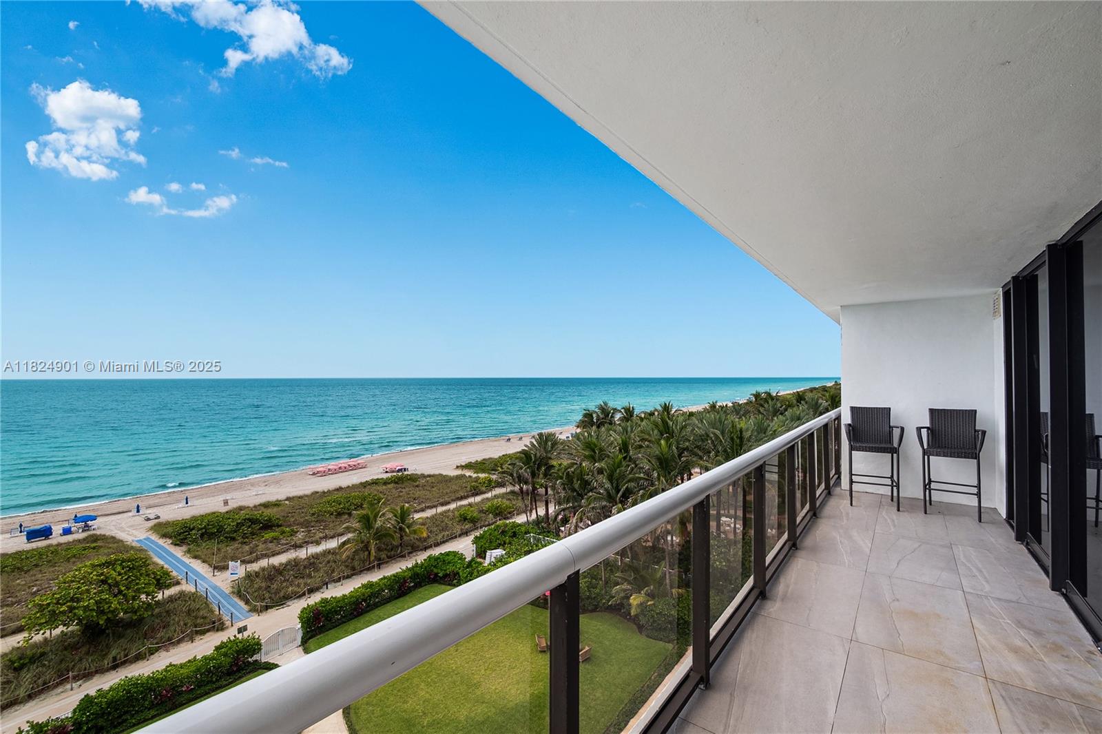 THE WAVES CONDO - Residential