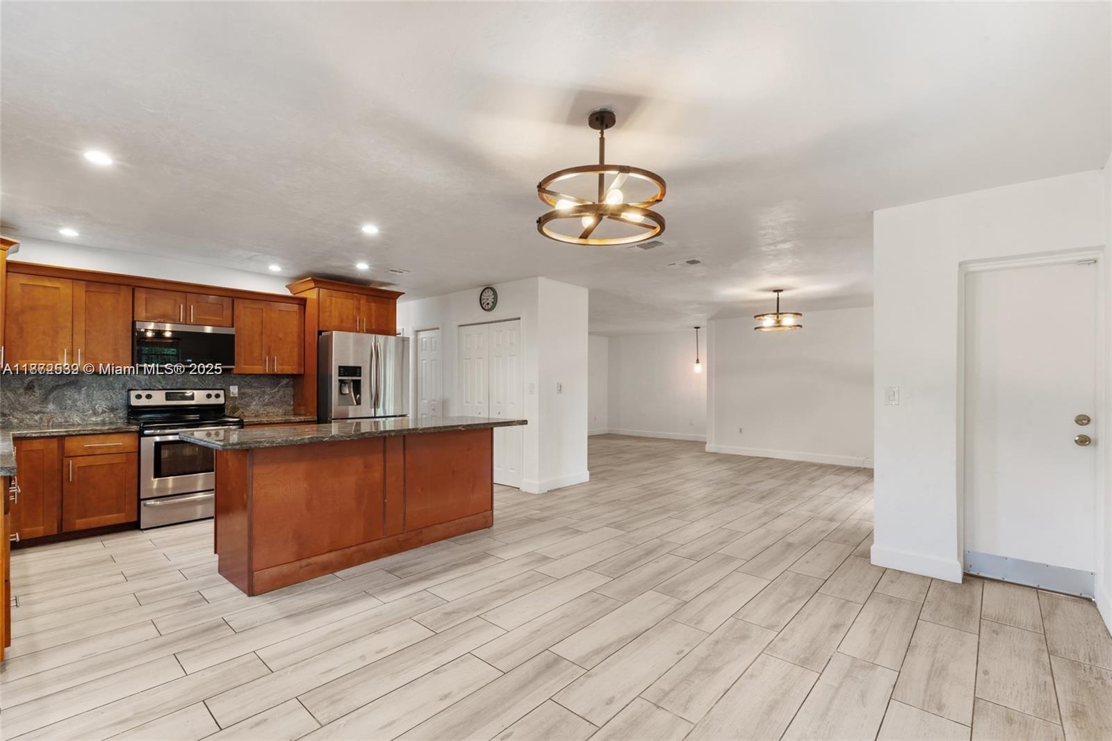 VILLA MALAGA - Residential Lease