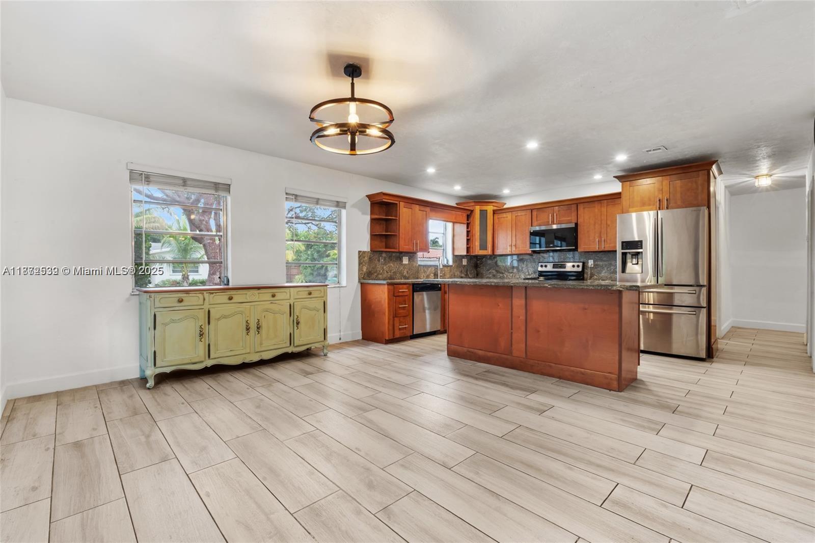 VILLA MALAGA - Residential Lease