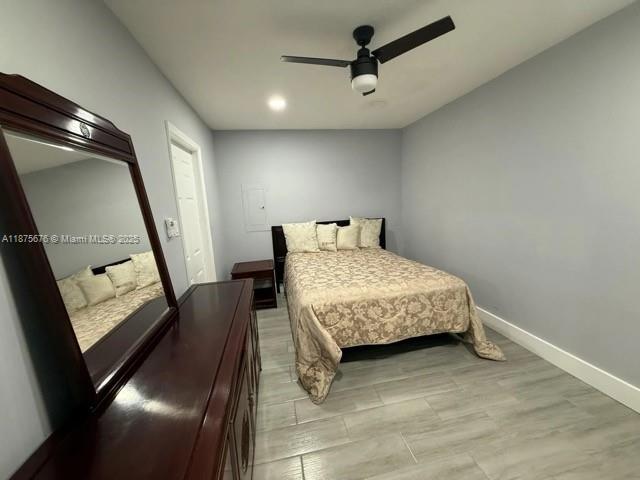 SOUTH SHORE 1 OF WELLINGT - Residential Lease