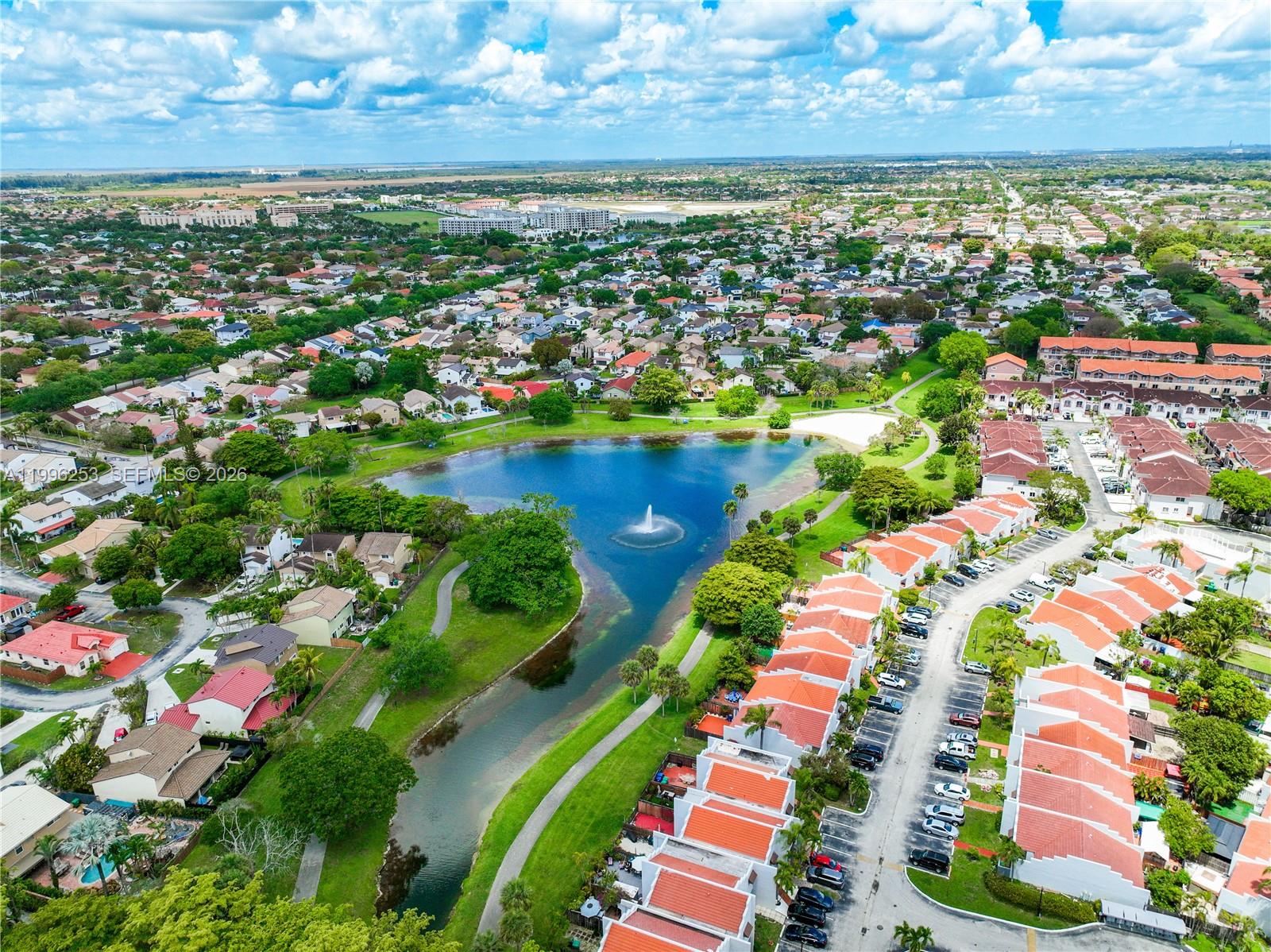 VILLAS AT THE HAMMOCKS CO - Residential