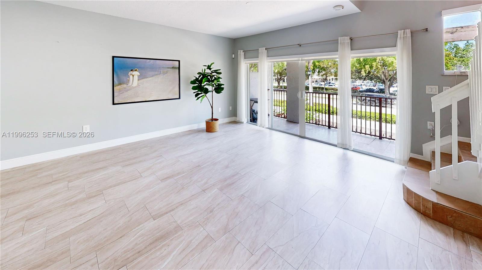 VILLAS AT THE HAMMOCKS CO - Residential