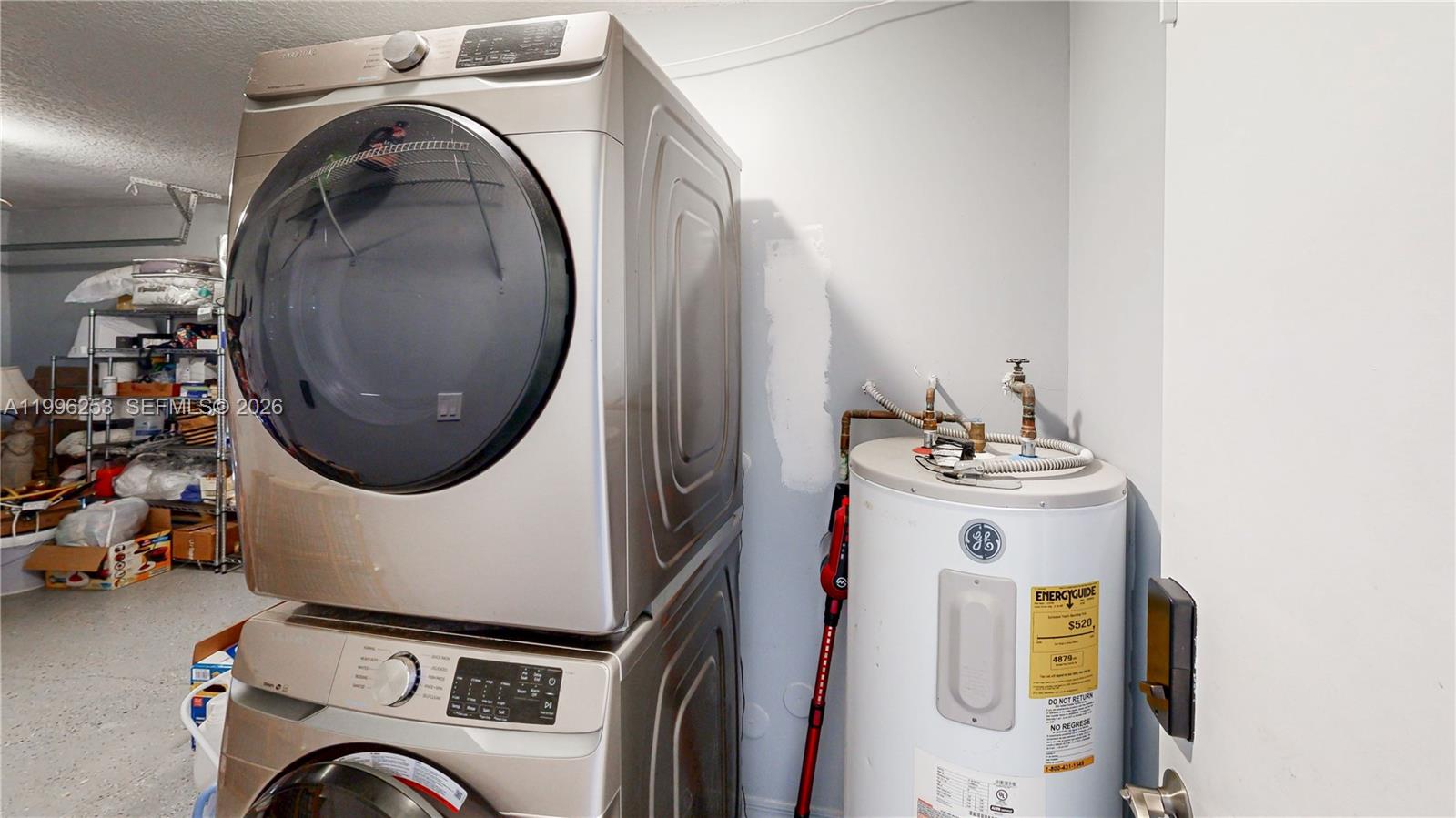 VILLAS AT THE HAMMOCKS CO - Residential