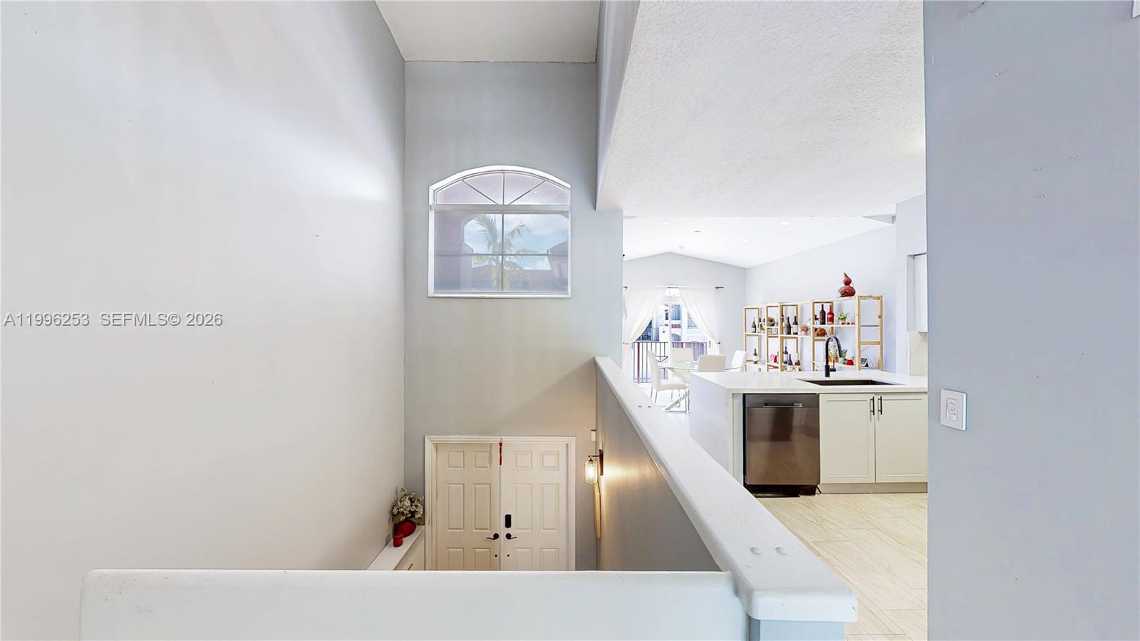 VILLAS AT THE HAMMOCKS CO - Residential