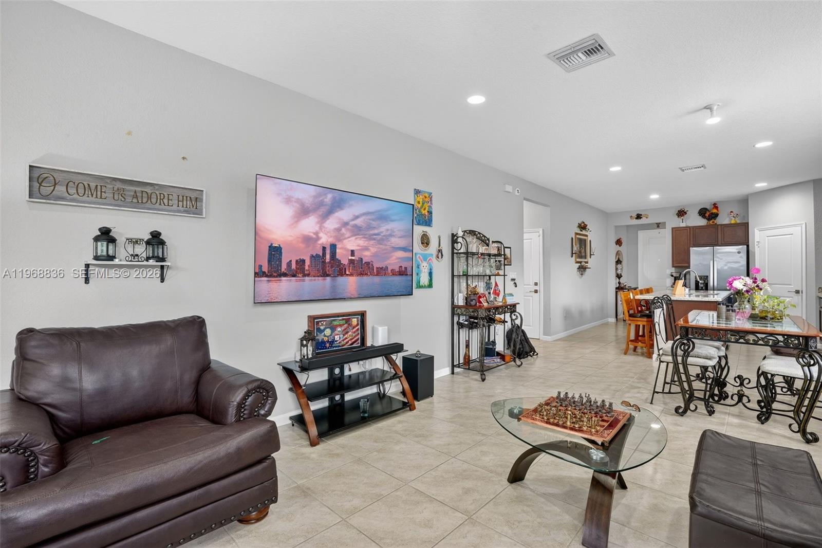 A H AT TURNPIKE SOUTH SEC - Residential