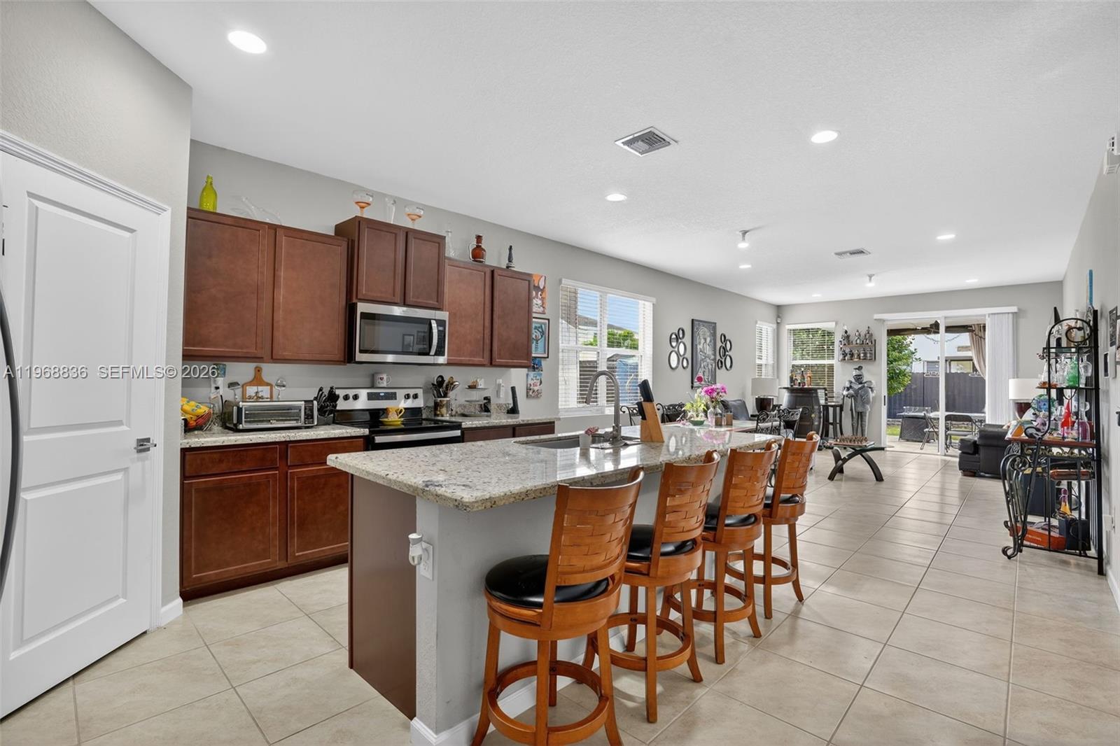 A H AT TURNPIKE SOUTH SEC - Residential