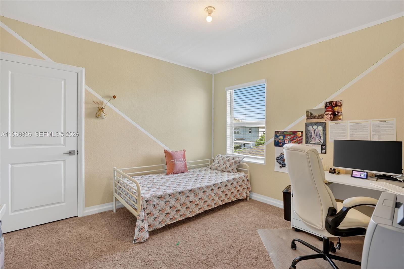 A H AT TURNPIKE SOUTH SEC - Residential