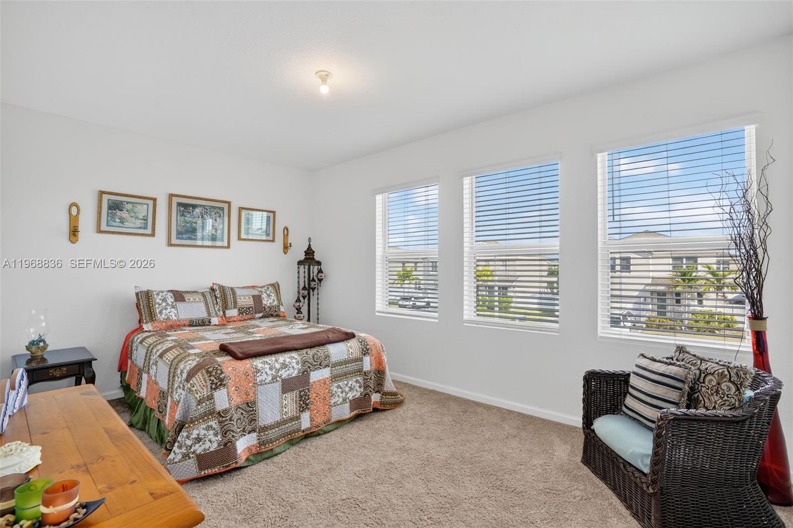 A H AT TURNPIKE SOUTH SEC - Residential