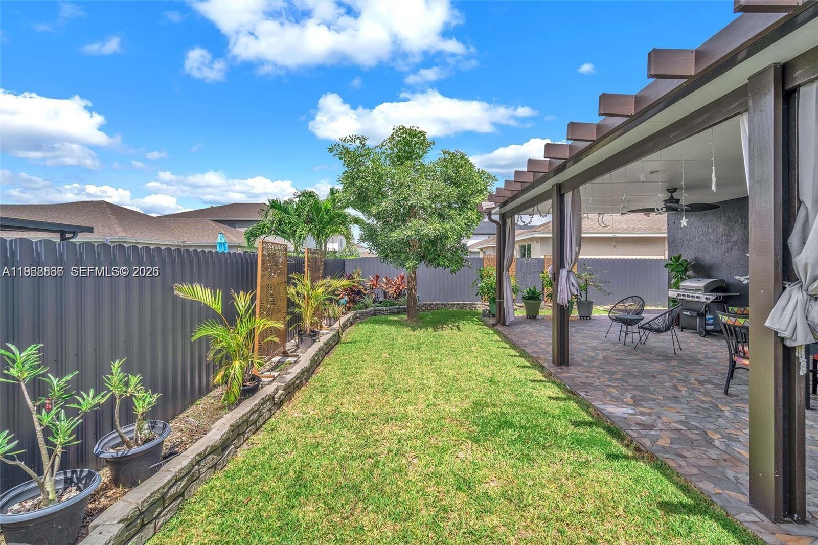 A H AT TURNPIKE SOUTH SEC - Residential